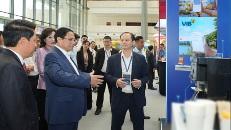 Ngân hàng VIB: Giới thiệu loạt giải pháp công nghệ số đặc biệt tại sự kiện Chuyển đổi số ngành ngân hàng 2024