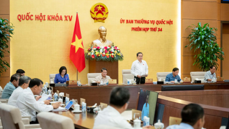 Khai mạc phiên họp thứ 34 của Ủy ban Thường vụ Quốc hội