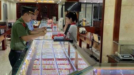 Nghệ An: Xử phạt 6 cơ sở kinh doanh vàng số tiền 405 triệu đồng