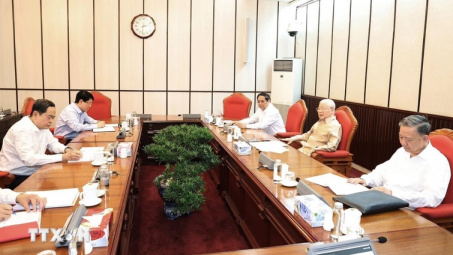 Tổng Bí thư Nguyễn Phú Trọng chủ trì cuộc họp lãnh đạo chủ chốt