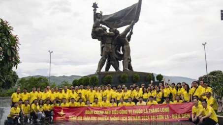 Hành trình về nguồn của Công ty Thuốc lá Thăng Long