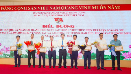 Tập đoàn Hóa chất Việt Nam: Đẩy mạnh học tập và làm theo tư tưởng, đạo đức, phong cách Hồ Chí Minh