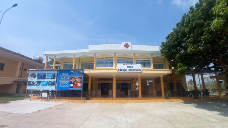 Trung tâm Y tế huyện Krông Pa: Thực hiện tốt công tác chăm sóc sức khỏe cho người dân