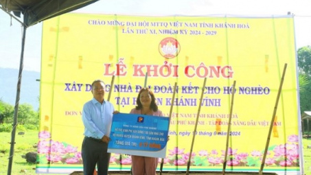 Petrolimex Khánh Hoà hỗ trợ xây 100 nhà Đại đoàn kết tại huyện Khánh Vĩnh