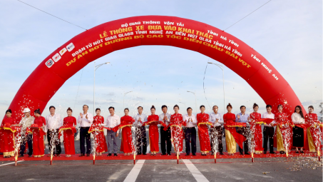 Thông xe toàn tuyến cao tốc Diễn Châu - Bãi Vọt, Hà Nội đi Nghệ An chỉ còn 3,5 giờ