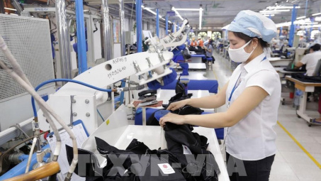 Giải pháp phát triển thị trường khoa học, công nghệ cho ngành Dệt may trong bối cảnh cách mạng công nghiệp 4.0