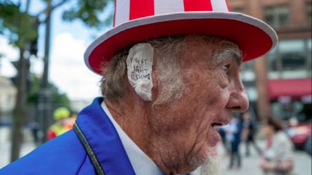 Quốc tế nổi bật: Ủng hộ ông Donald Trump theo cách khác biệt