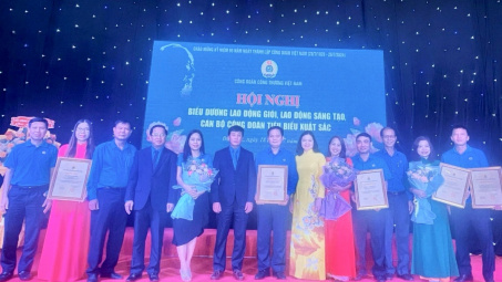 8 cá nhân và tập thể thuộc Công đoàn TCT Thép Việt Nam – CTCP được Công đoàn Công Thương Việt Nam khen thưởng