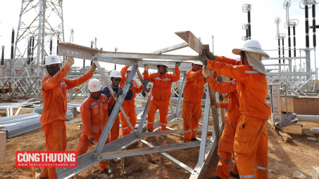 Thủ tướng: Thi đua "nước rút", "thần tốc" để tháng 7 khánh thành đường dây 500kV mạch 3