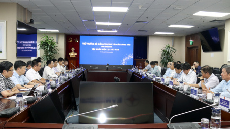 Thứ trưởng Nguyễn Hoàng Long đánh giá cao những nỗ lực cung ứng điện an toàn, ổn định của EVN