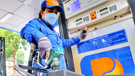 Xăng không phải hàng xa xỉ, đề xuất bỏ thuế tiêu thụ đặc biệt