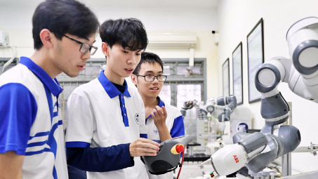 Điểm chuẩn xét tuyển sớm của Trường Đại học Công nghệ - Đại học Quốc gia Hà Nội