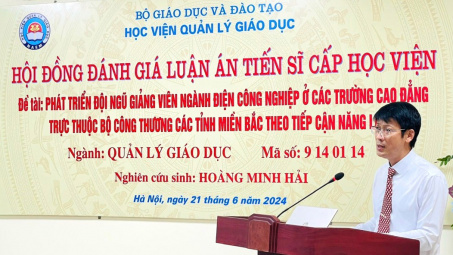 Hội đồng đánh giá Luận án Tiến sĩ cấp Học viện cho NCS Hoàng Minh Hải