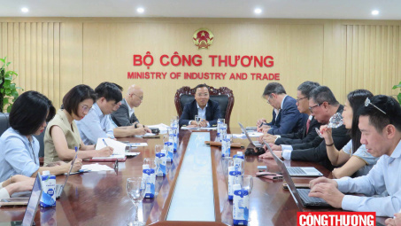 FIATA mong muốn tăng cường hợp tác thu hút đầu tư, phát triển lĩnh vực logistics Việt Nam