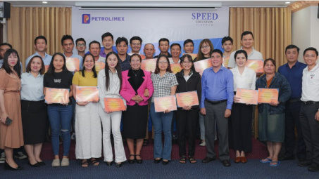 Petrolimex Sài Gòn: Gần 30 nhân viên bán hàng của TNNQ tham gia đào tạo văn minh thương mại
