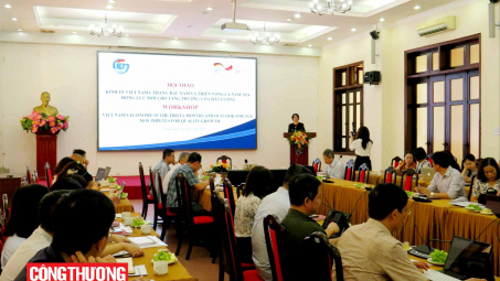 2 kịch bản tăng trưởng kinh tế những tháng cuối năm