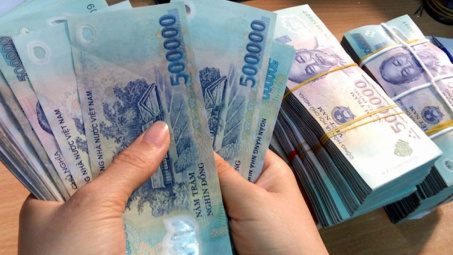 Các yếu tố tác động đến tỷ lệ nắm giữ tiền mặt của các doanh nghiệp sản xuất hàng tiêu dùng niêm yết trên thị trường chứng khoán Việt Nam