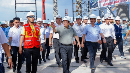 Phấn đấu đưa nhà ga T3 Cảng HKQT Tân Sơn Nhất vào khai thác dịp 30/4/2025