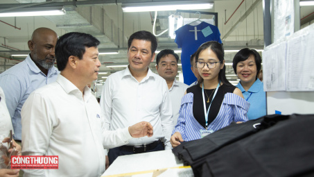 CHÙM ẢNH: Bộ trưởng Bộ Công Thương trong chuyến công tác tại Bình Định