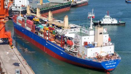 Trung Quốc: Xuất khẩu tăng thấp hơn nhập khẩu trong tháng 7/2024