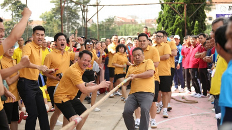 Tưng bừng khai mạc Hội thao Vinataba năm 2024