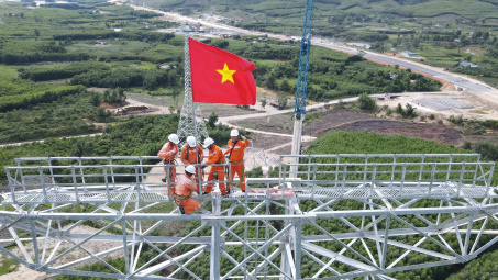 EVN: Vận hành an toàn hệ thống điện, cung cấp điện ổn định, tin cậy dịp Quốc khánh 2/9