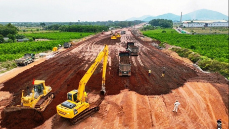 Quyết liệt đẩy nhanh tiến độ giải phóng mặt bằng các dự án giao thông trọng điểm