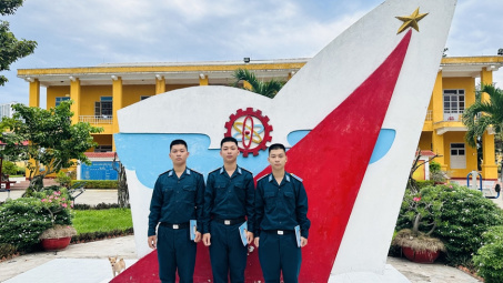 Điểm chuẩn chính thức Trường Sĩ quan Không quân