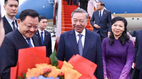 Tổng Bí thư, Chủ tịch nước Tô Lâm và Phu nhân bắt đầu các hoạt động thăm cấp Nhà nước tại Trung Quốc