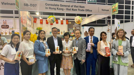 Sản phẩm chất lượng cao Việt Nam thu hút sự quan tâm tại Hội chợ thực phẩm quốc tế Hồng Kông (Trung Quốc)