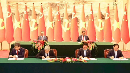 Bộ Công Thương ký 3 văn kiện hợp tác với các cơ quan, địa phương của Trung Quốc