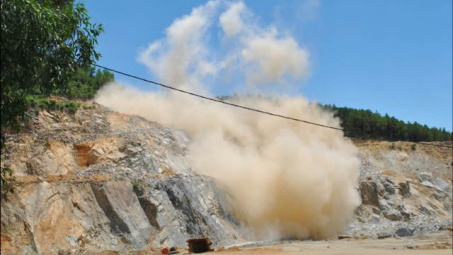 Ban hành Kế hoạch triển khai thi hành Luật Quản lý, sử dụng vũ khí, vật liệu nổ và công cụ hỗ trợ