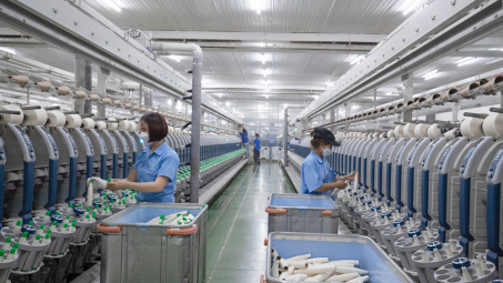 Công ty cổ phần Đầu tư và Thương mại Lam Giang: Nỗ lực đào tạo và thu hút lao động