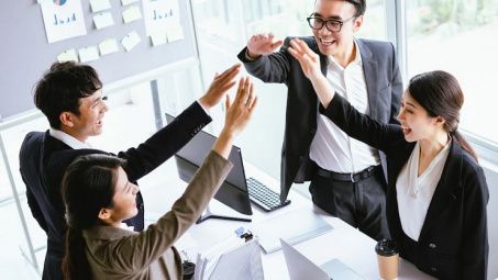 Nghiên cứu các nhân tố ảnh hưởng đến sự gắn kết của nhân viên với tổ chức tại Công ty TNHH MTV Cảng ICD Tây Nam qua mô hình định lượng cấu trúc tuyến tính (PLS-SEM)