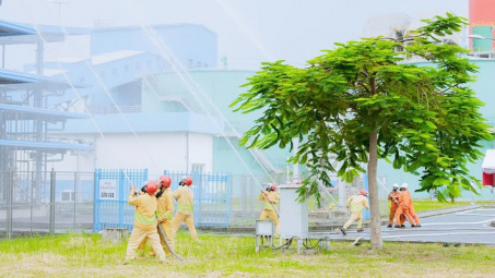 Diễn tập ứng phó sự cố hóa chất kết hợp phòng cháy chữa cháy tại Nhiệt điện Duyên Hải