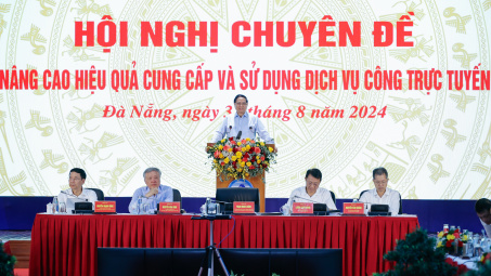 Thủ tướng chủ trì Hội nghị nâng cao hiệu quả cung cấp và sử dụng dịch vụ công trực tuyến