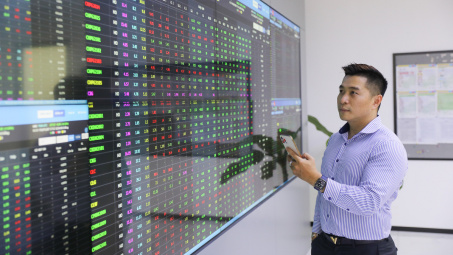 Chứng khoán FPT (FTS) thận trọng đặt mục tiêu lợi nhuận quý 3 giảm 43%