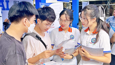 Dự kiến điểm chuẩn Trường Đại học Thương mại
