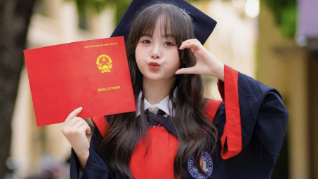 Điểm chuẩn trúng tuyển Trường Đại học Thương mại 4 năm gần nhất