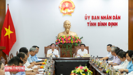 Bộ trưởng Nguyễn Hồng Diên làm việc với tỉnh Bình Định