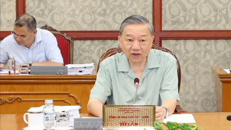 Tổng Bí thư, Chủ tịch nước Tô Lâm chủ trì Phiên họp thường kỳ Bộ Chính trị