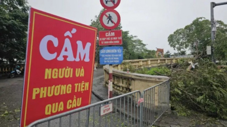 Hà Nội chính thức đóng cầu Long Biên, hạn chế qua cầu Đuống