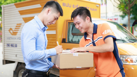 Bộ Tài chính nói gì về đề xuất bỏ quy định miễn thuế GTGT với hàng hóa trị giá nhỏ?