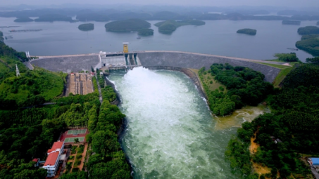 Bộ trưởng Bộ Công Thương: Tăng cường công tác vận hành, điều tiết các hồ chứa thủy điện