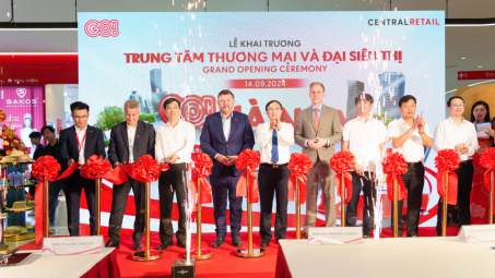 Tổng vốn đầu tư hơn 300 tỷ đồng, trung tâm thương mại đầu tiên của tỉnh Hà Nam chính thức khai trương