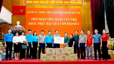 VINACHEM: Thăm hỏi, động viên, chia sẻ khó khăn với người dân, CNVC LĐ bị thiệt hại bởi bão số 3