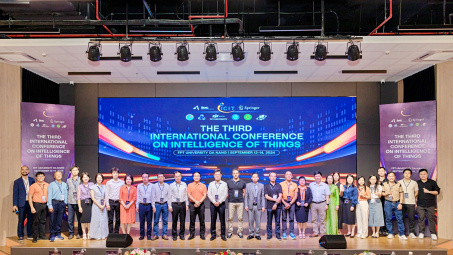 Trường Đại học FPT kết nối nhiều chuyên gia quốc tế về AI, IoT và Bán dẫn