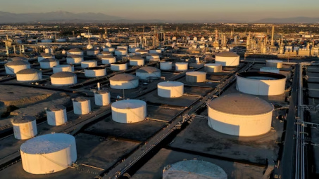 Giá xăng dầu hôm nay 18/9: Ổn định, chờ đợi quyết định cắt giảm lãi suất của Fed