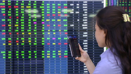 Lợi thế nào giúp Chứng khoán TP.Hồ Chí Minh (HCM) hưởng lợi lớn nhất từ việc nâng hạng thị trường?