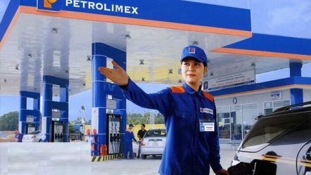 Petrolimex tri ân khách hàng với chương trình “Hóa đơn trao tay - Vận may bất ngờ”